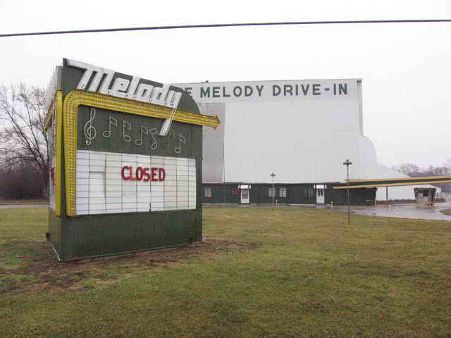 Melody Cruise-In - 2006 Photo